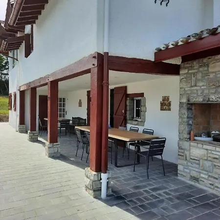 Villa Garatenborda Proche Biarritz Avec Piscine Jacuzzi Salle De Sport Parking Petanque Fronton